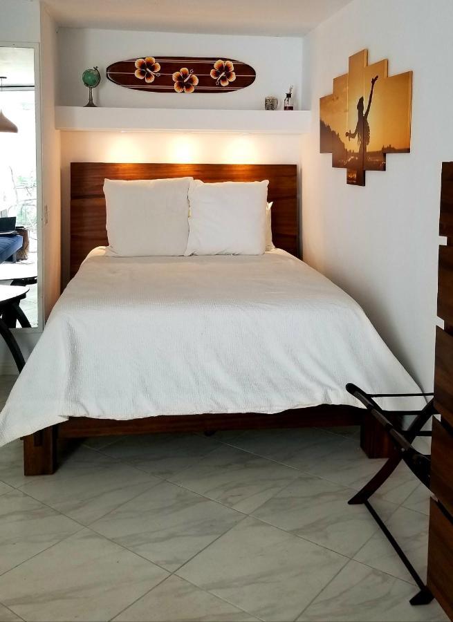 Downtown Hawaiian Theme Condo With Hot Tub, Pool & Beach - Kona Islander Inn Kailua-Kona Eksteriør billede