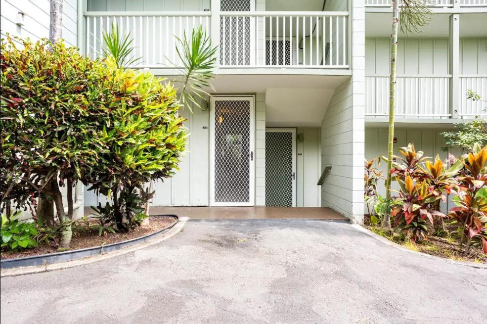 Downtown Hawaiian Theme Condo With Hot Tub, Pool & Beach - Kona Islander Inn Kailua-Kona Eksteriør billede